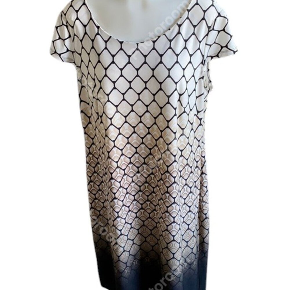 🛑LAST CHANCE🛑CONNECTED APPAREL Cap Sleeve Shift Dress
